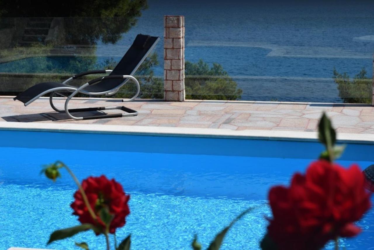 Seaside Villa Near Trogir - Poljica Марина Экстерьер фото
