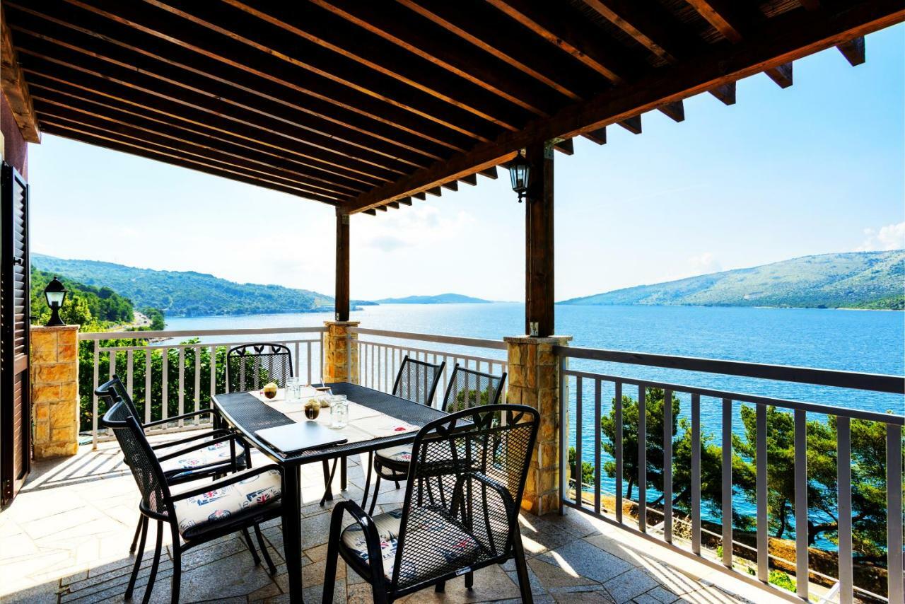 Seaside Villa Near Trogir - Poljica Марина Экстерьер фото